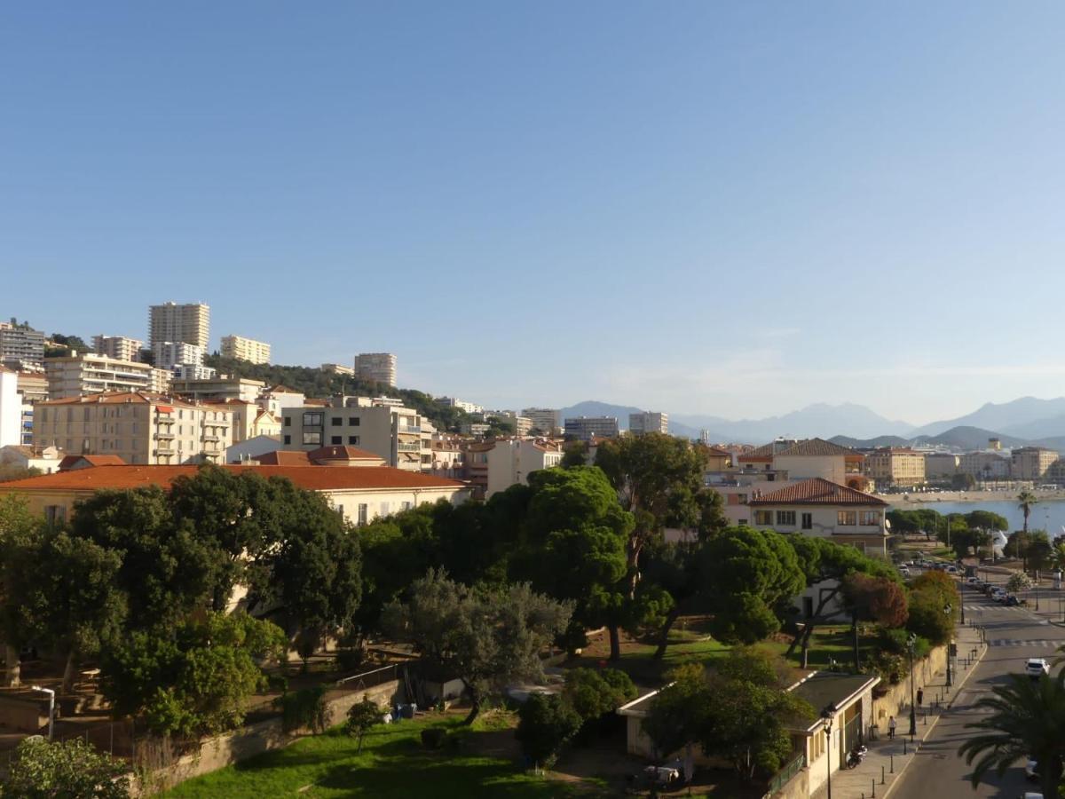 Apartmán Magnifique F3 Les Pieds Dans L'Eau. Ajaccio  Exteriér fotografie